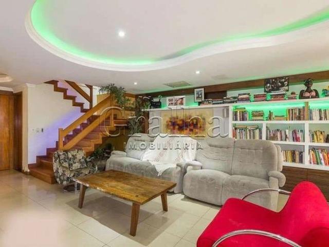Casa / Sobrado para Venda em Porto Alegre/RS Cristo Redentor 5 Quartos