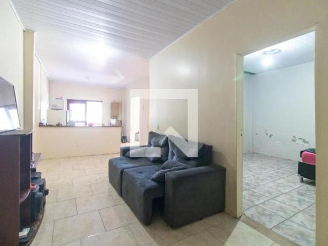 Casa / Sobrado para Venda em Porto Alegre/RS Cristal 2 Quartos