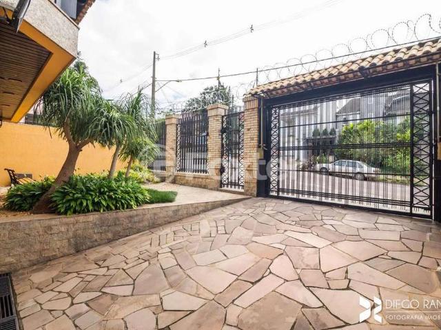 Casa / Sobrado para Venda em Porto Alegre/RS Cristal 3 Quartos