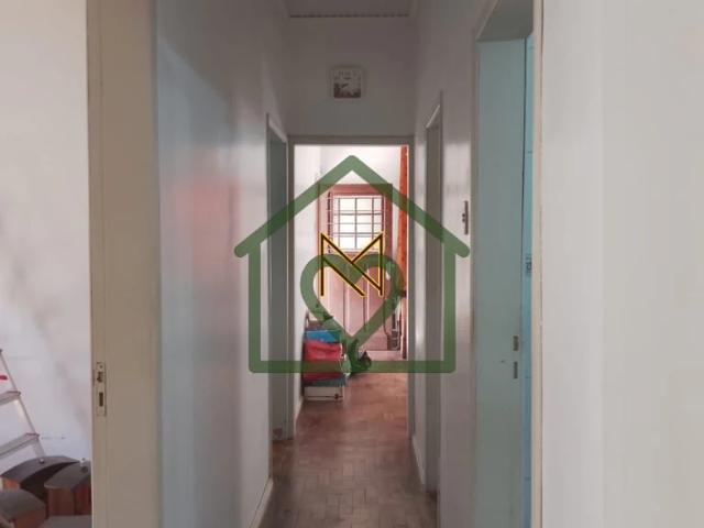Casa / Sobrado para Venda em Porto Alegre/RS Cristal 3 Quartos