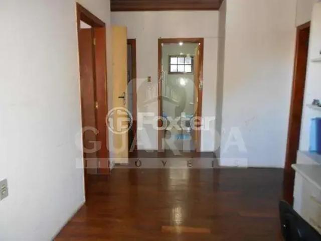 Casa / Sobrado para Venda em Porto Alegre/RS Cristal 3 Quartos