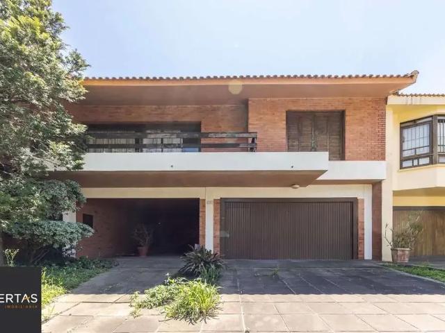 Casa / Sobrado para Venda em Porto Alegre/RS Cristal 4 Quartos