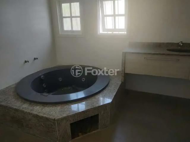 Casa / Sobrado para Venda em Porto Alegre/RS Cristal 5 Quartos