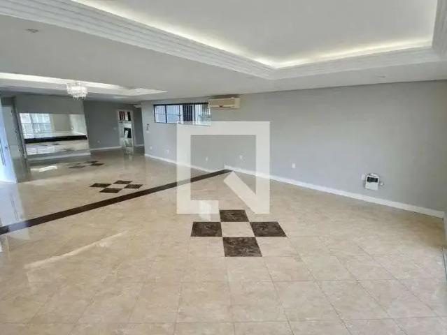 Casa / Sobrado para Venda em Porto Alegre/RS Espírito Santo 5 Quartos
