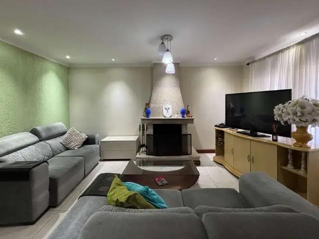 Casa / Sobrado para Venda em Porto Alegre/RS Espírito Santo 5 Quartos