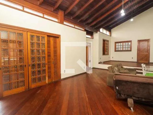 Casa / Sobrado para Venda em Porto Alegre/RS Espírito Santo 3 Quartos