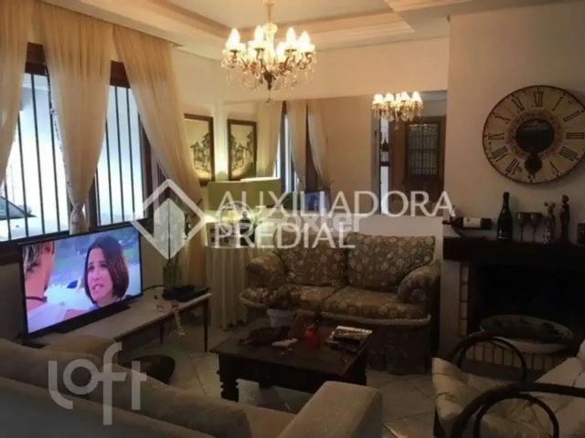 Casa / Sobrado para Venda em Porto Alegre/RS Espírito Santo 3 Quartos