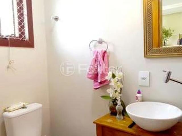 Casa / Sobrado para Venda em Porto Alegre/RS Espírito Santo 3 Quartos