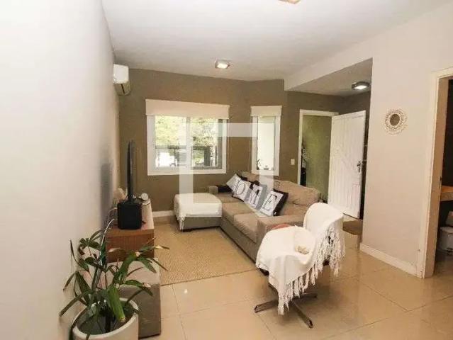 Casa / Sobrado para Venda em Porto Alegre/RS Espírito Santo 3 Quartos