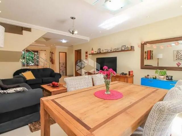 Casa / Sobrado para Venda em Porto Alegre/RS Espírito Santo 3 Quartos