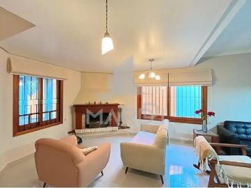 Casa / Sobrado para Venda em Porto Alegre/RS Espírito Santo 3 Quartos
