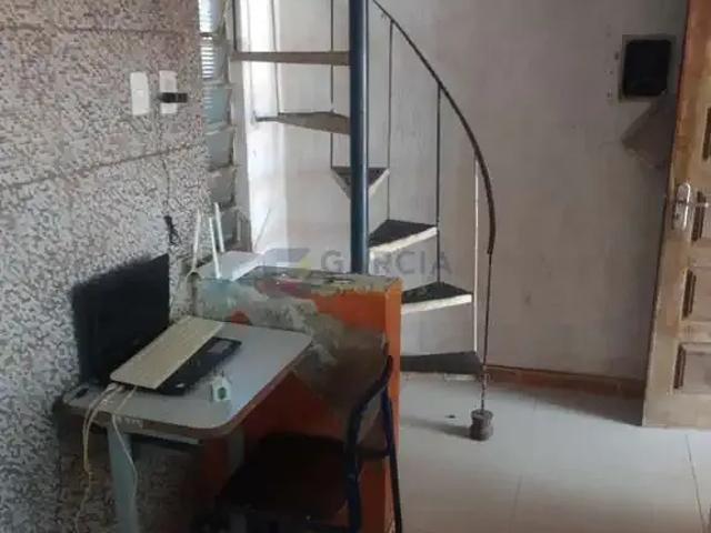 Casa / Sobrado para Venda em Porto Alegre/RS Farrapos 4 Quartos