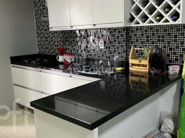 Casa / Sobrado para Venda em Porto Alegre/RS Farrapos 5 Quartos