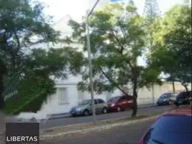 Casa / Sobrado para Venda em Porto Alegre/RS Farroupilha 5 Quartos