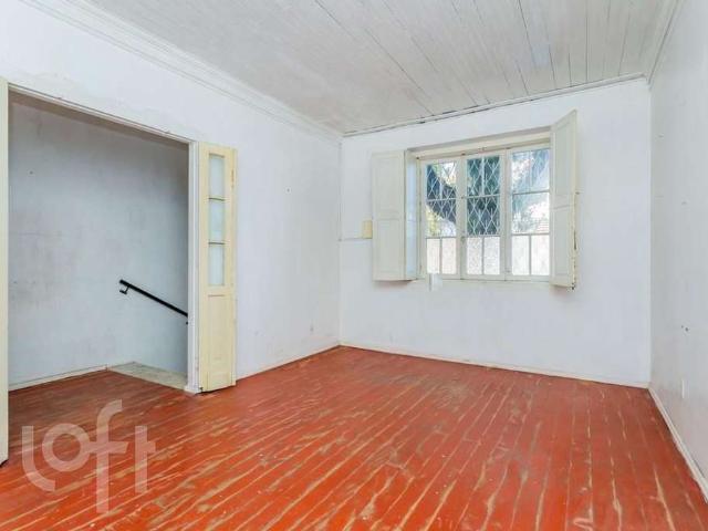 Casa / Sobrado para Venda em Porto Alegre/RS Floresta 4 Quartos