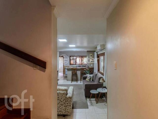 Casa / Sobrado para Venda em Porto Alegre/RS Floresta 4 Quartos