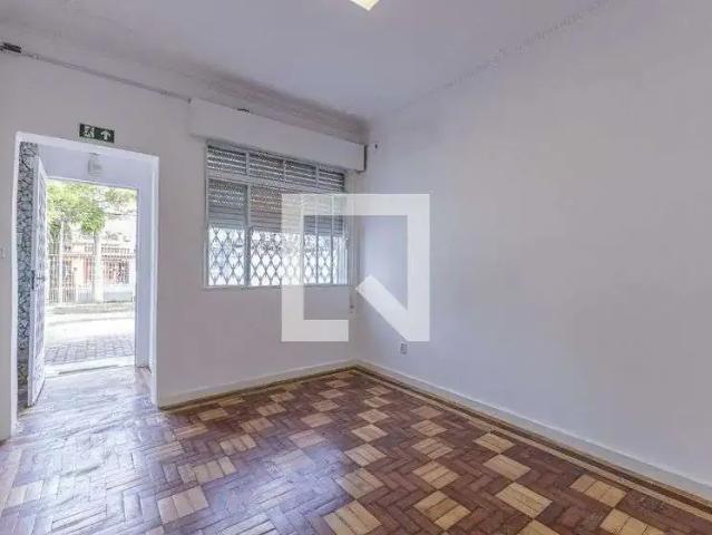 Casa / Sobrado para Venda em Porto Alegre/RS Floresta 4 Quartos