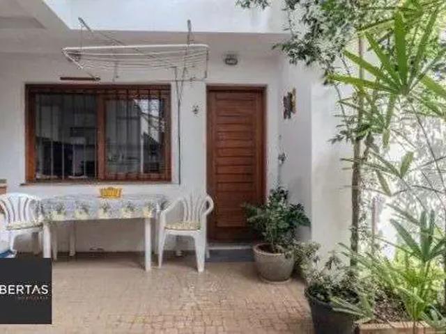 Casa / Sobrado para Venda em Porto Alegre/RS Floresta 4 Quartos