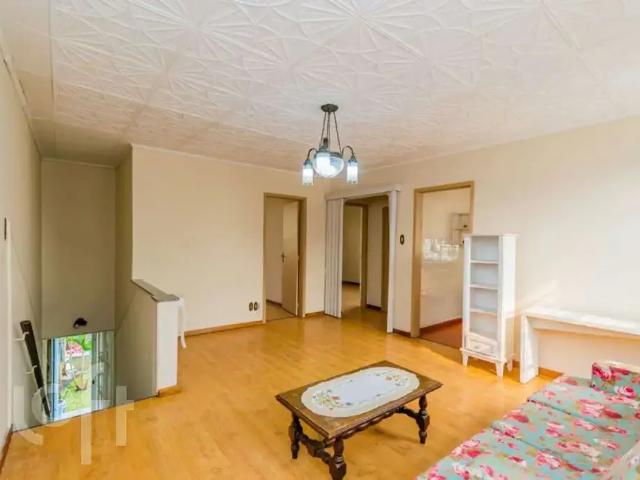 Casa / Sobrado para Venda em Porto Alegre/RS Floresta 4 Quartos