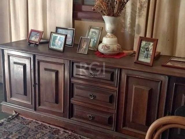 Casa / Sobrado para Venda em Porto Alegre/RS Floresta 1 Quartos