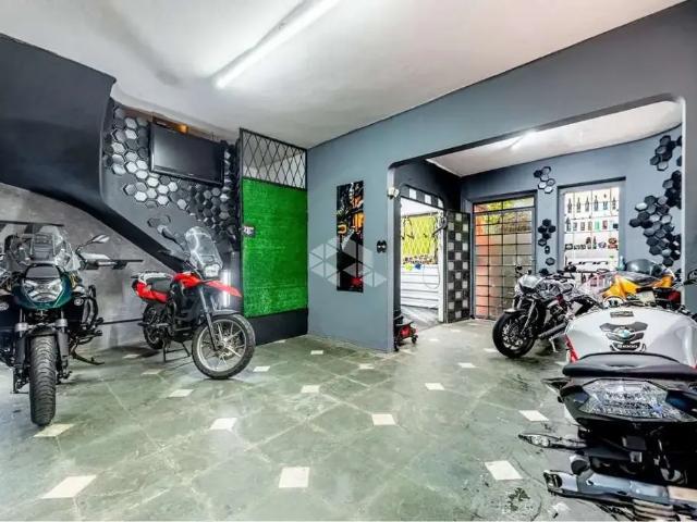 Casa / Sobrado para Venda em Porto Alegre/RS Floresta 2 Quartos