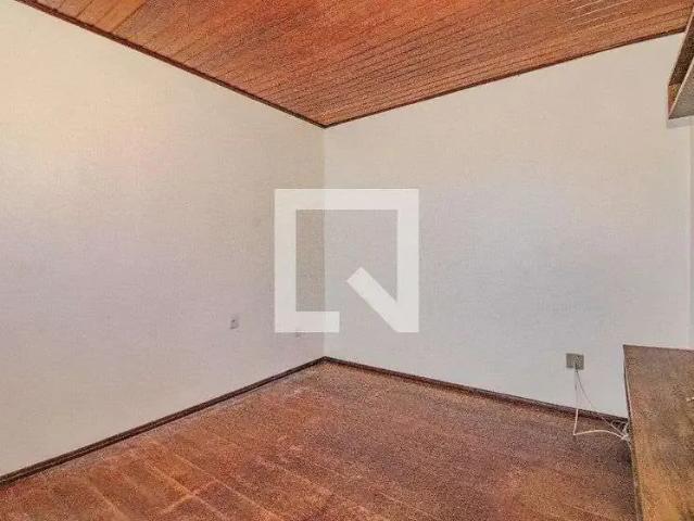 Casa / Sobrado para Venda em Porto Alegre/RS Floresta 2 Quartos