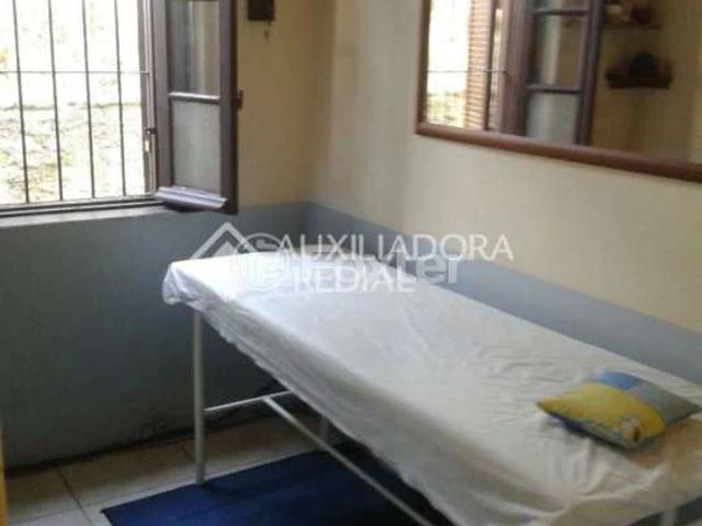 Casa / Sobrado para Venda em Porto Alegre/RS Floresta 3 Quartos