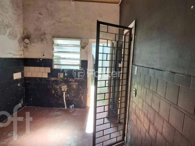 Casa / Sobrado para Venda em Porto Alegre/RS Floresta 3 Quartos