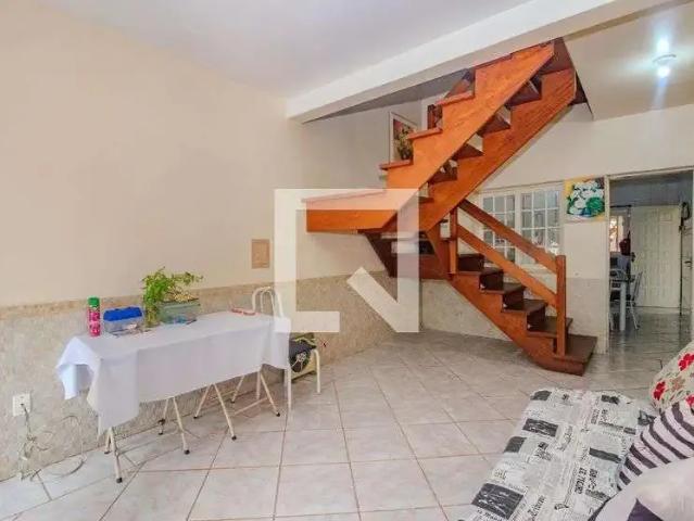 Casa / Sobrado para Venda em Porto Alegre/RS Floresta 3 Quartos