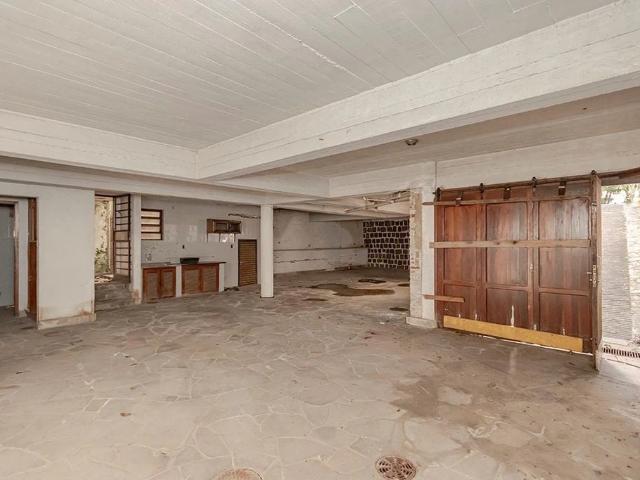 Casa / Sobrado para Venda em Porto Alegre/RS Floresta 3 Quartos
