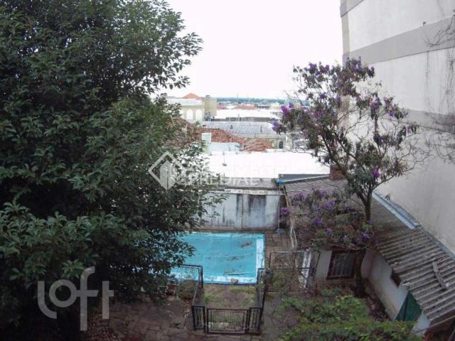 Casa / Sobrado para Venda em Porto Alegre/RS Floresta 3 Quartos