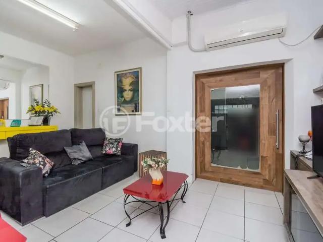 Casa / Sobrado para Venda em Porto Alegre/RS Floresta 3 Quartos