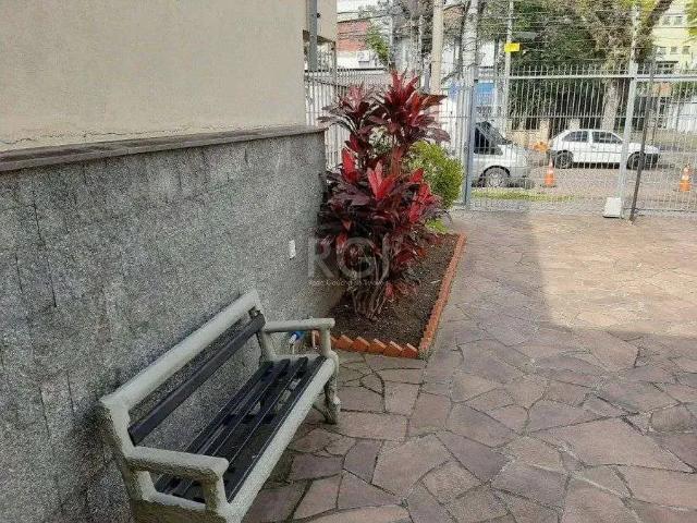 Casa / Sobrado para Venda em Porto Alegre/RS Floresta 3 Quartos
