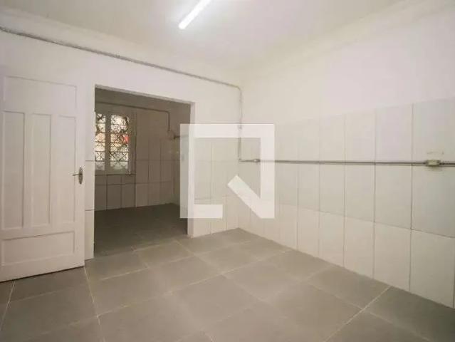 Casa / Sobrado para Venda em Porto Alegre/RS Floresta 3 Quartos