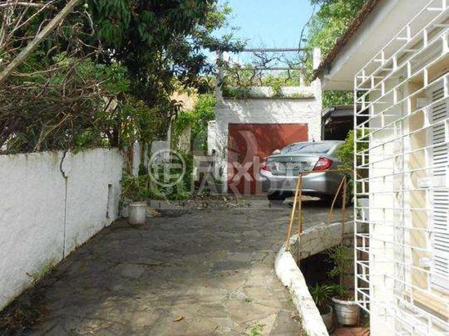 Casa / Sobrado para Venda em Porto Alegre/RS Glória 3 Quartos