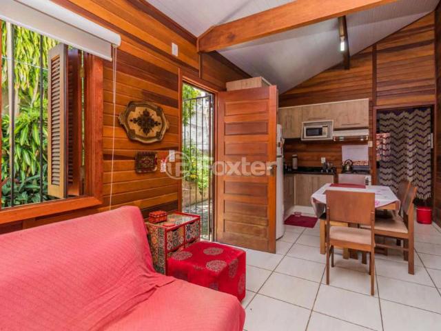 Casa / Sobrado para Venda em Porto Alegre/RS Glória 3 Quartos