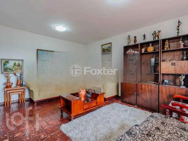 Casa / Sobrado para Venda em Porto Alegre/RS Glória 3 Quartos