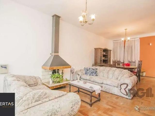 Casa / Sobrado para Venda em Porto Alegre/RS Glória 3 Quartos