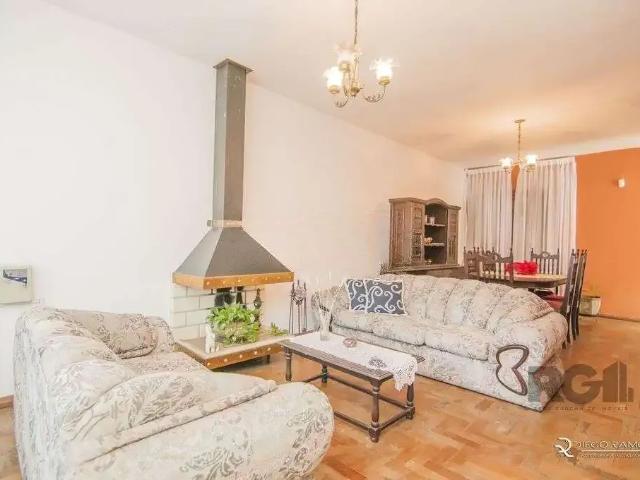 Casa / Sobrado para Venda em Porto Alegre/RS Glória 3 Quartos
