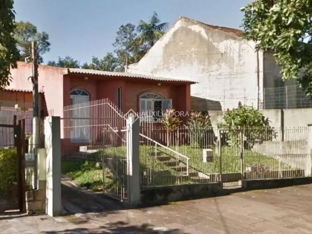 Casa / Sobrado para Venda em Porto Alegre/RS Glória 3 Quartos