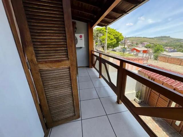 Casa / Sobrado para Venda em Porto Alegre/RS Glória 2 Quartos