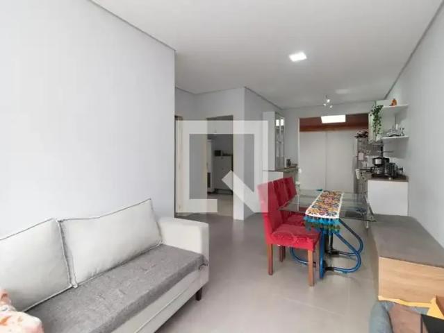 Casa / Sobrado para Venda em Porto Alegre/RS Glória 2 Quartos