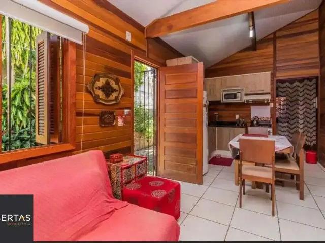 Casa / Sobrado para Venda em Porto Alegre/RS Glória 4 Quartos