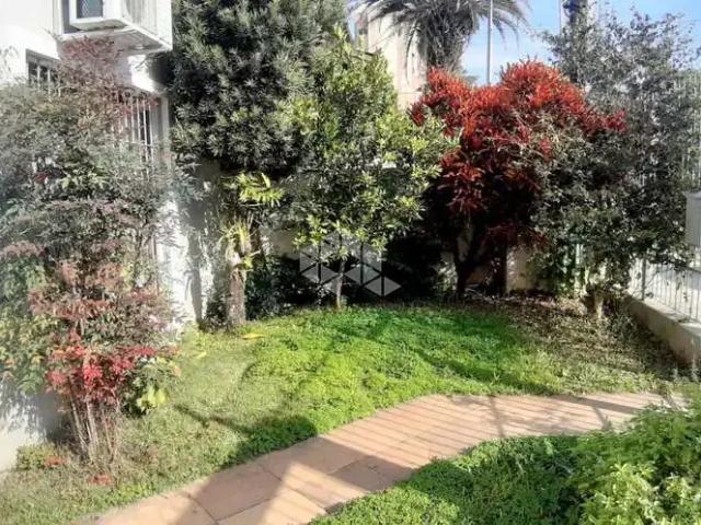 Casa / Sobrado para Venda em Porto Alegre/RS Glória 4 Quartos