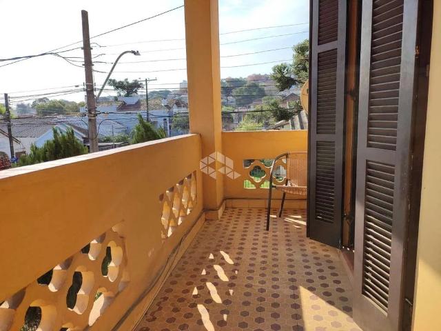 Casa / Sobrado para Venda em Porto Alegre/RS Glória 4 Quartos