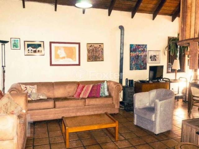 Casa / Sobrado para Venda em Porto Alegre/RS Glória 4 Quartos