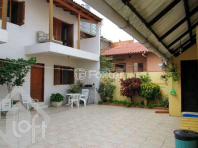 Casa / Sobrado para Venda em Porto Alegre/RS Glória 5 Quartos