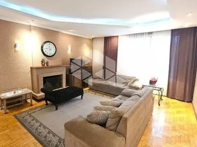 Casa / Sobrado para Venda em Porto Alegre/RS Glória 5 Quartos