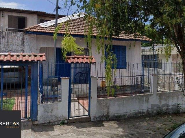 Casa / Sobrado para Venda em Porto Alegre/RS Glória 5 Quartos