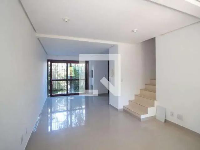 Casa / Sobrado para Venda em Porto Alegre/RS Guarujá 3 Quartos